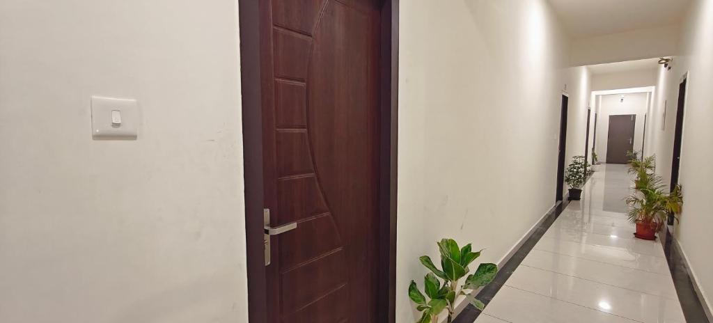 Sukra Residency フロント・ロビー