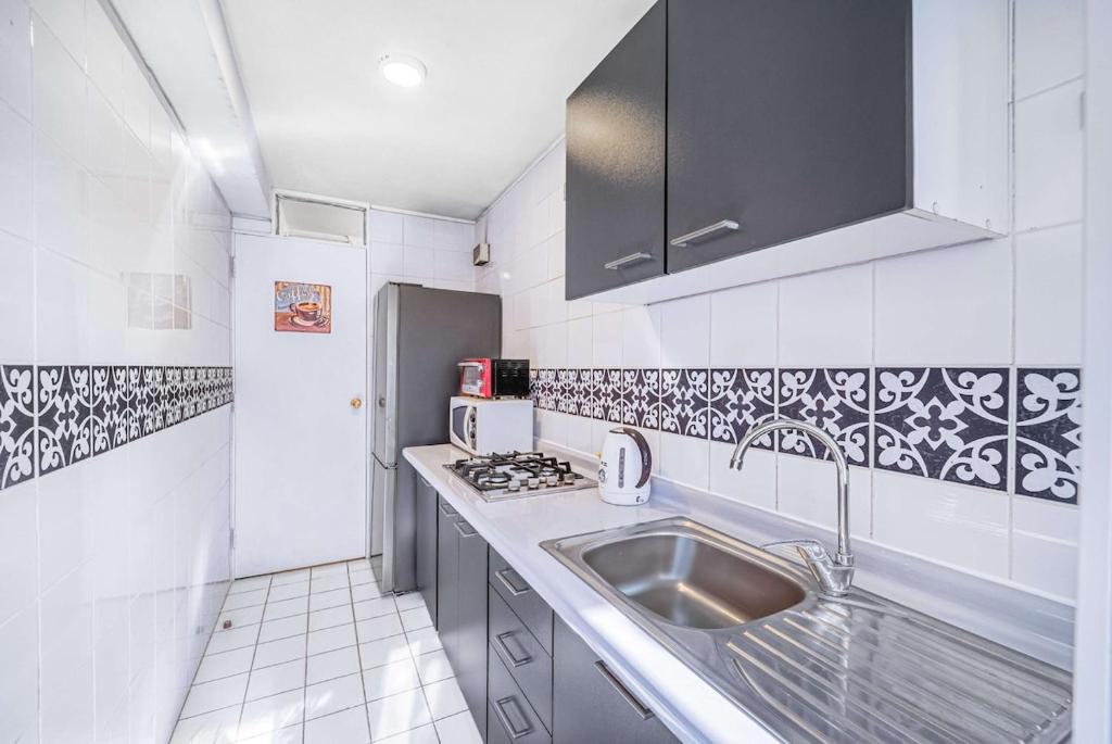 Providencia Lounge 2D, WiFi & Parking - 3