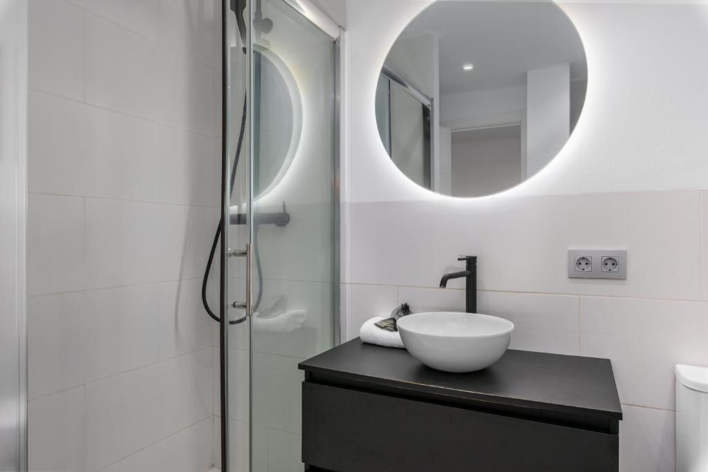 Renovated Studio Marbella Center Beach within walking distance - 3