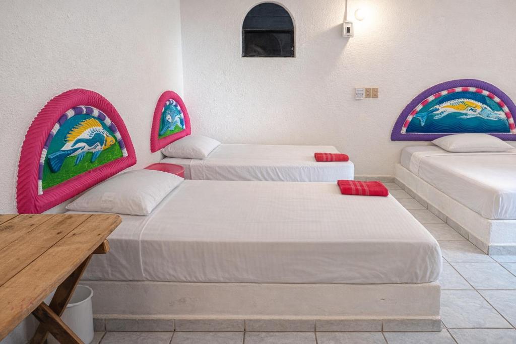 Kaia Beach Hotel - 4