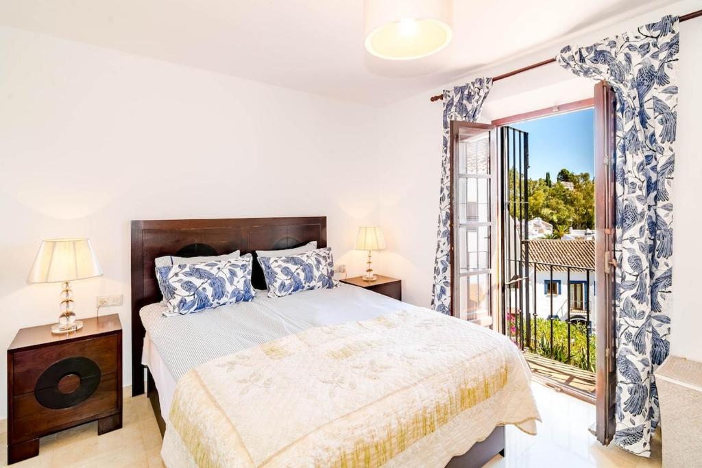 EN- Cozy Andalusian style townhouse in Marbella - 4