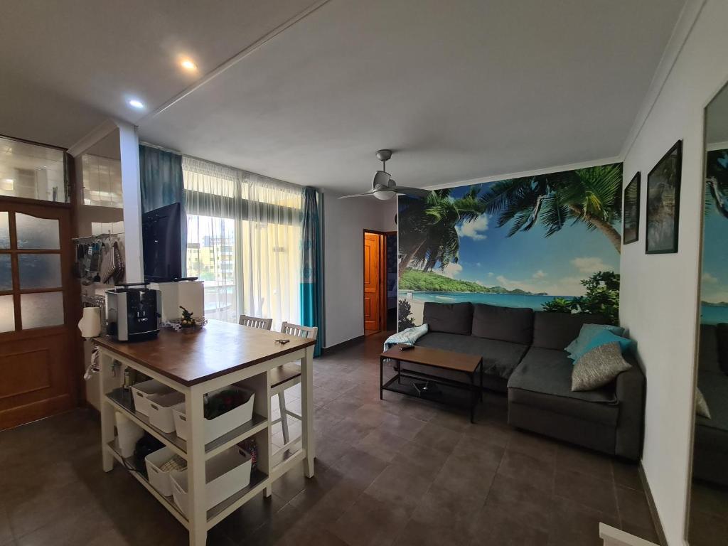 Apartment Elegance - 1