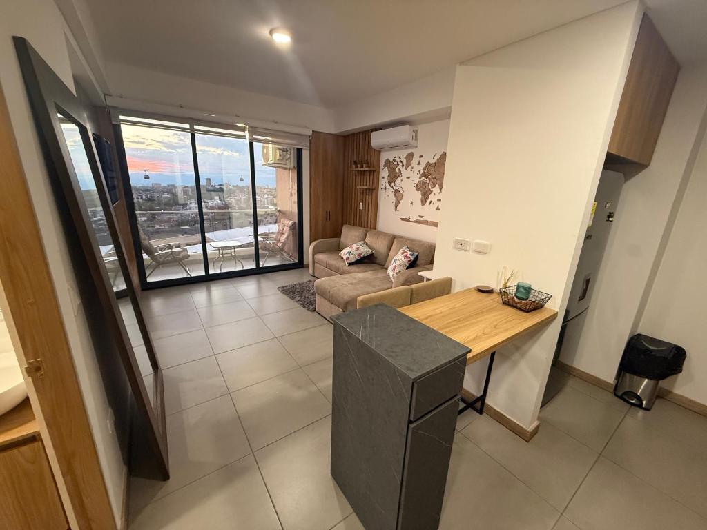 Apartaestudio en la mejor zona de la ciudad - Pinares 502 - 1