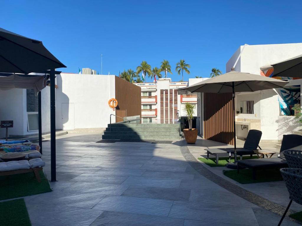 Loft Hotel Malecón Vallarta - 4