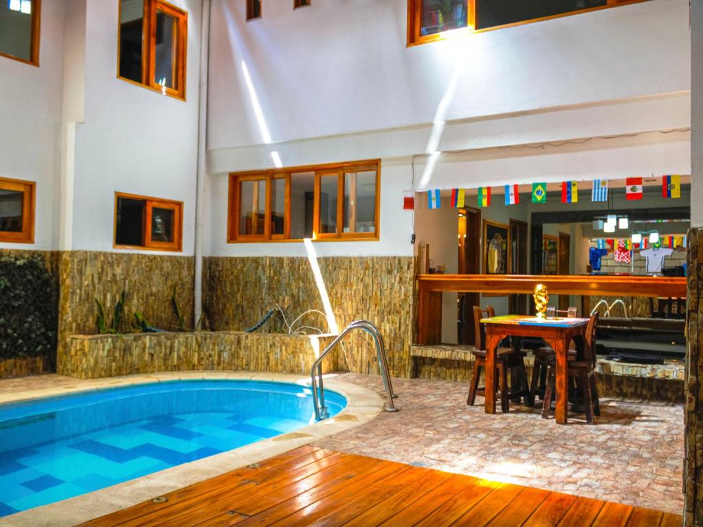 Alojamiento con piscina privada en Medellín MLB by Lets Go - 4