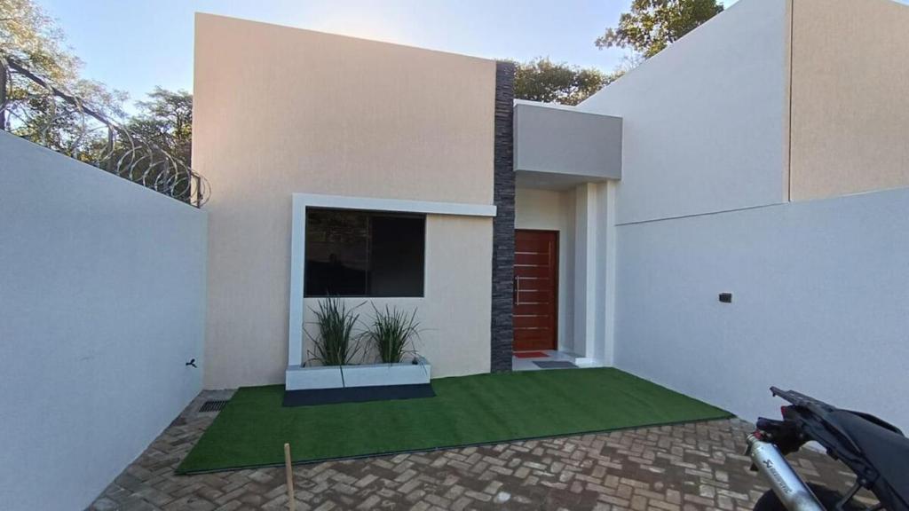 Encarnación Beach Duplex - 2