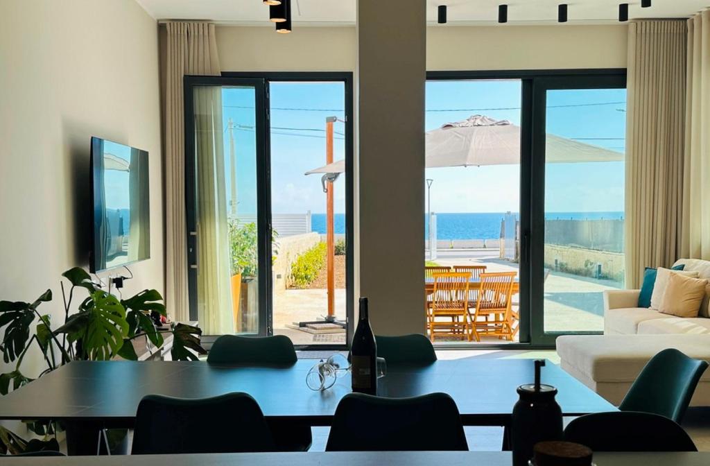 Sky & Sand Holiday Home - 2