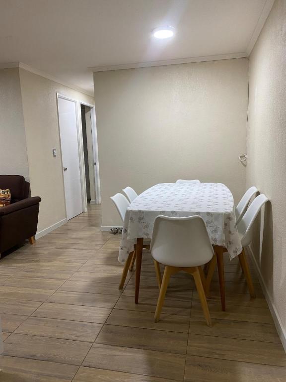 Quarto mobiliado em condomínio - 4