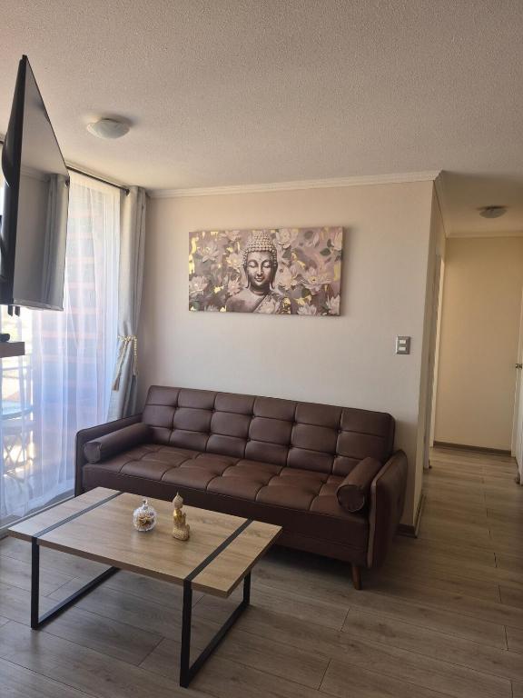 Cómodo Departamento 3 dormitorios y 1 baño cerca de Mall Premiun Outlet - 1