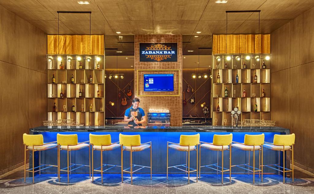 Bar/lounge