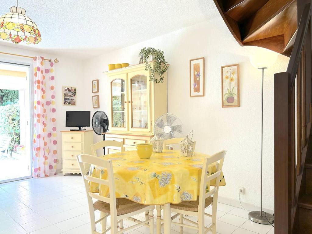 LV190-100 Maison 3 pièces 6 couchages LE LAVANDOU - 5