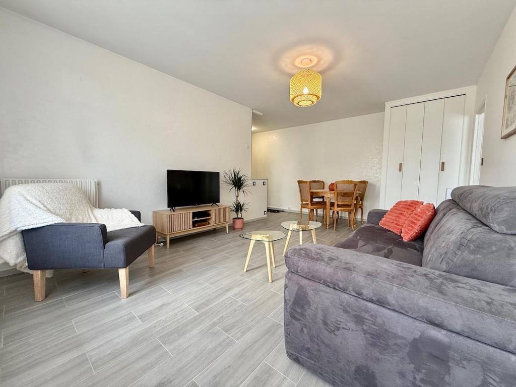 Appartement lumineux avec balcon - 5