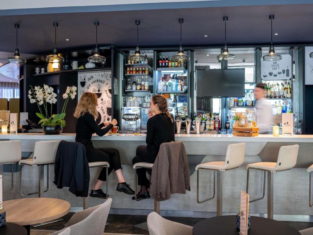 Bar/lounge