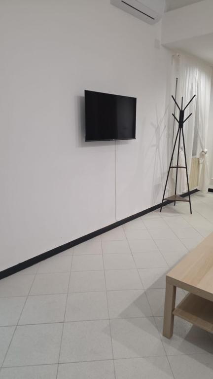 Entire Apartment Near Brignole - 4