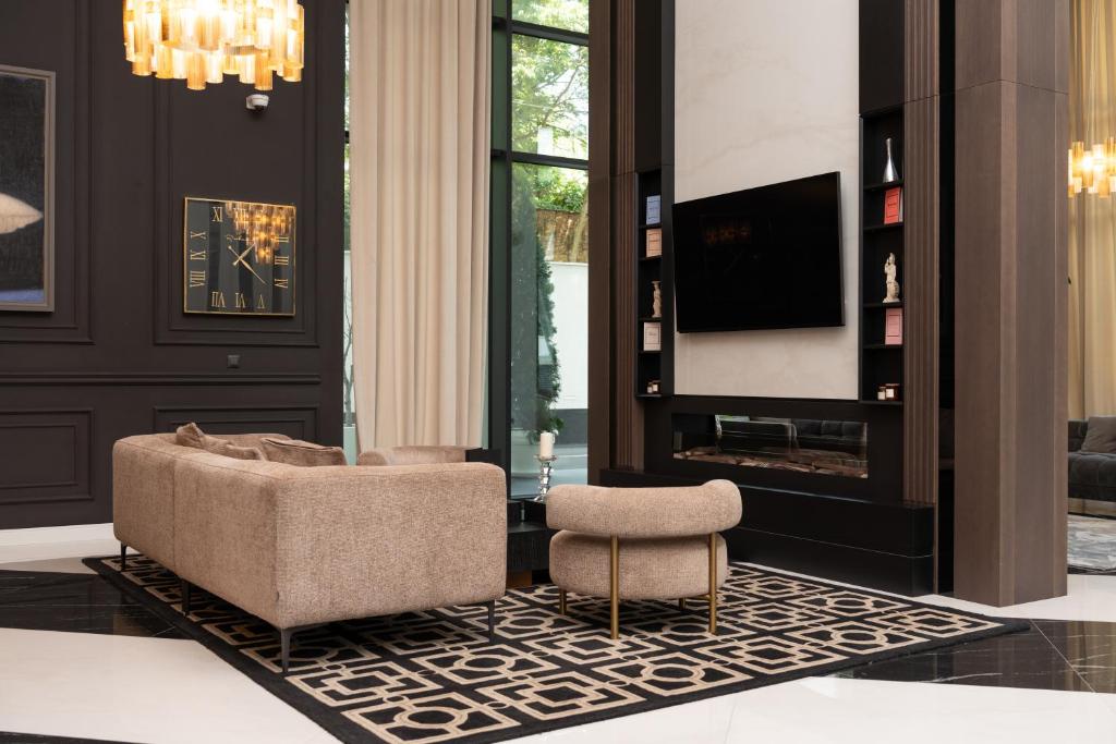 New Belgrade Premium Hotel - 4