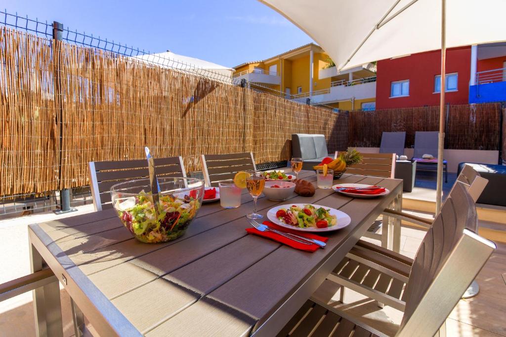 SELECT'soHOME - Duplex pour 6 personnes à La Favière avec piscine et proche plage ! - POS-D - 1