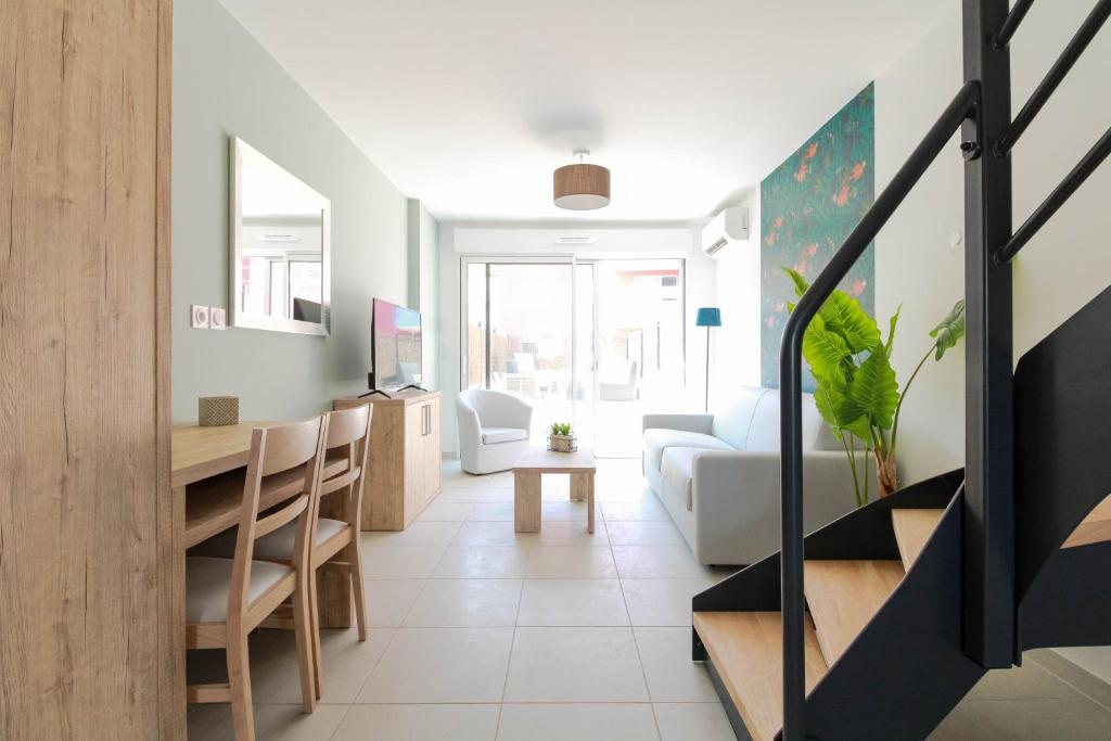 SELECT'soHOME - Duplex pour 6 personnes à La Favière avec piscine et proche plage ! - POS-D - 4