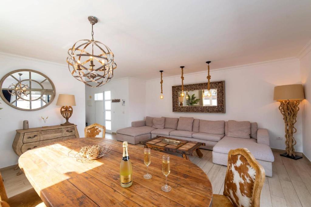 Villa Leona Carmen by Villa Plus - 5