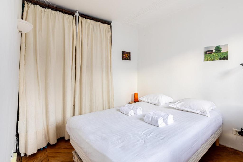 GuestReady - Bright Parisian charm • Château d'Eau - 3