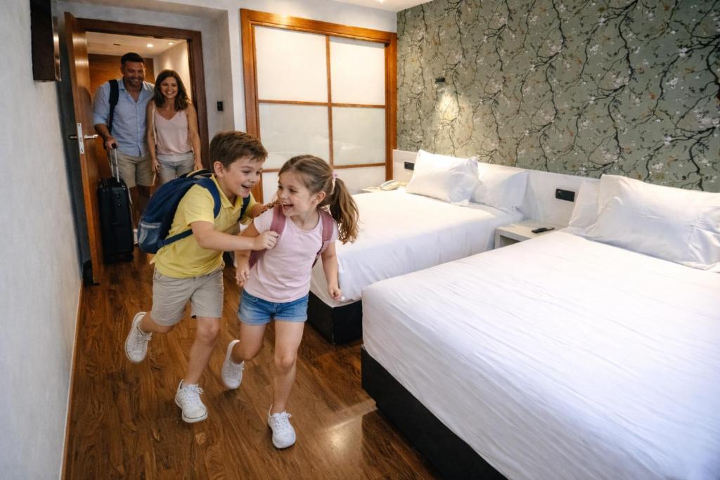 Hotel Apartamentos San Fermín Pamplona - 2