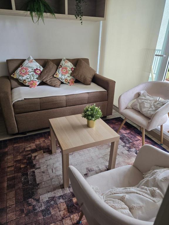 Precioso departamento con excelente ubicacion mas Parcking - 3