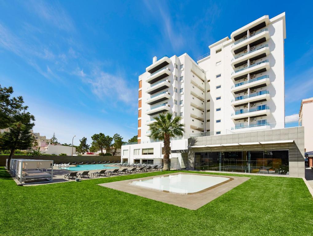 Alcazar Hotel & SPA — Hotel building in Monte Gordo, Faro