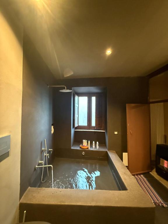 Xenia Signature Guest House - 4