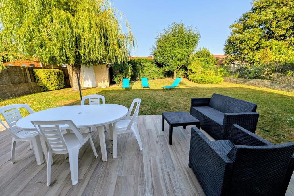 Cosy 74 m 800m from the beach - 1