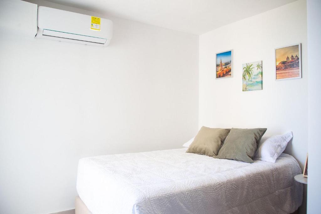 Modern 3BR w/ Ocean View · Prime Location - 5