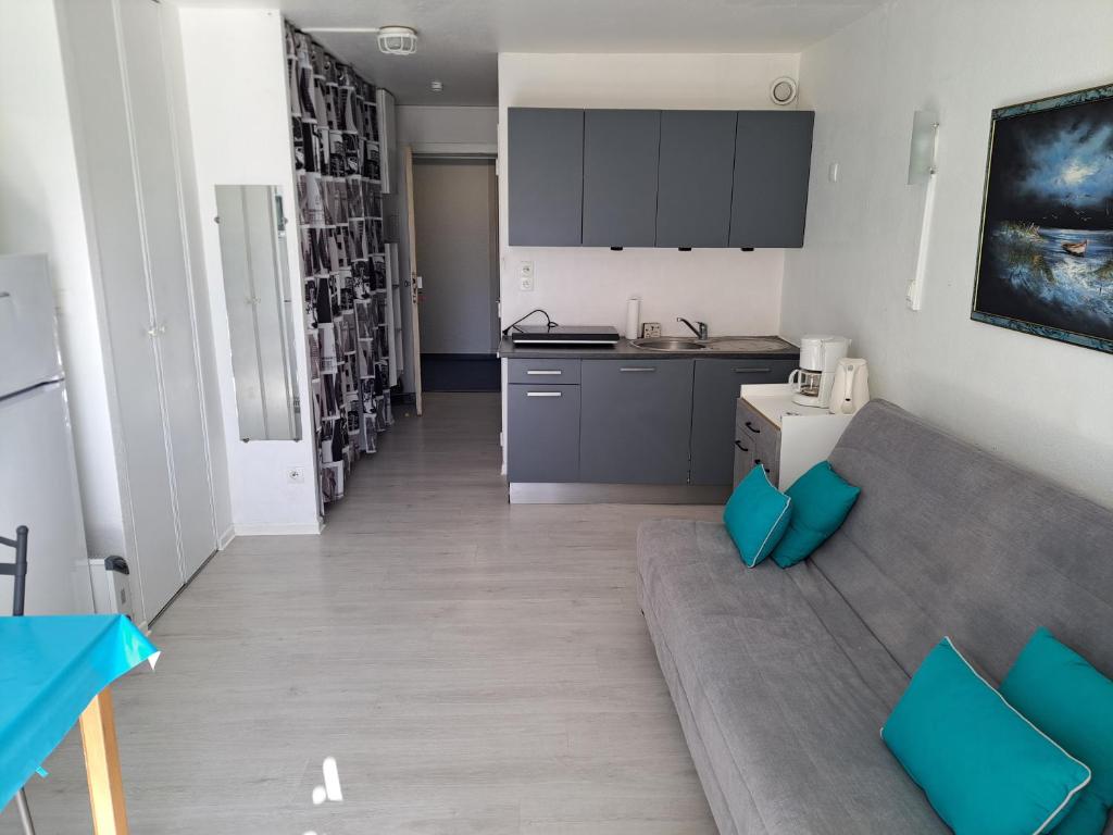Port Dauphin 10, Studio rez de jardin avec piscine - 2