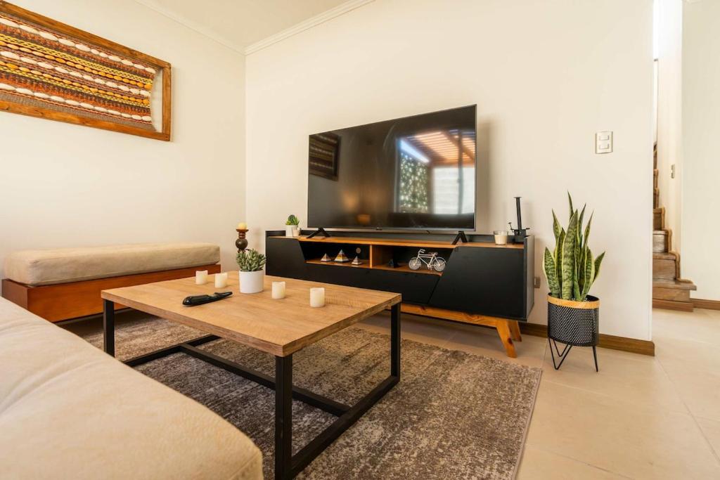 Volcan Home 3D Wifi & Parking - 1