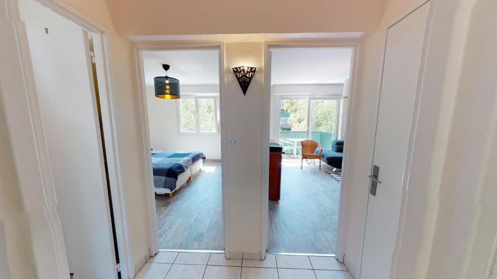 Appartement F4 refait proche université - 5