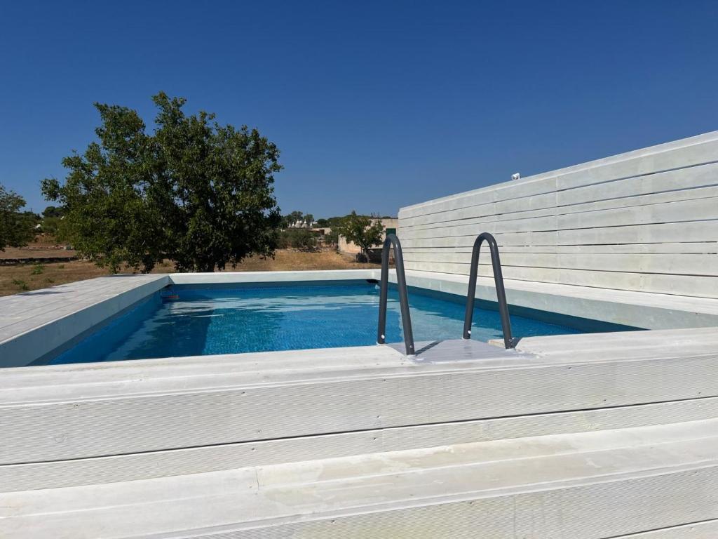 Trulli Sereni with large relaxing garden - 1