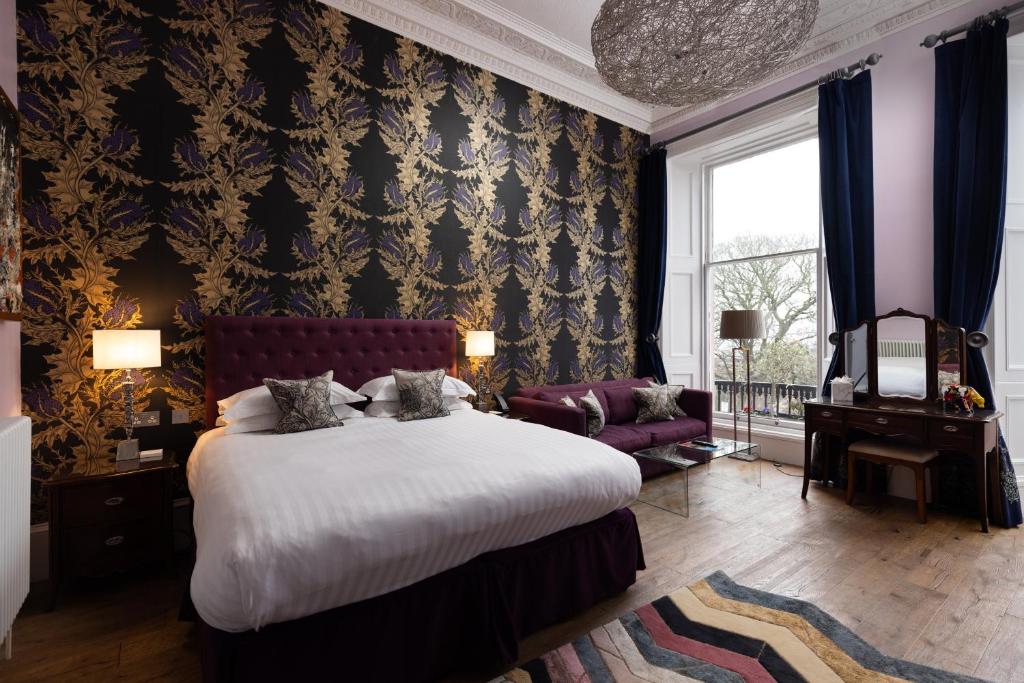 24 Royal Terrace