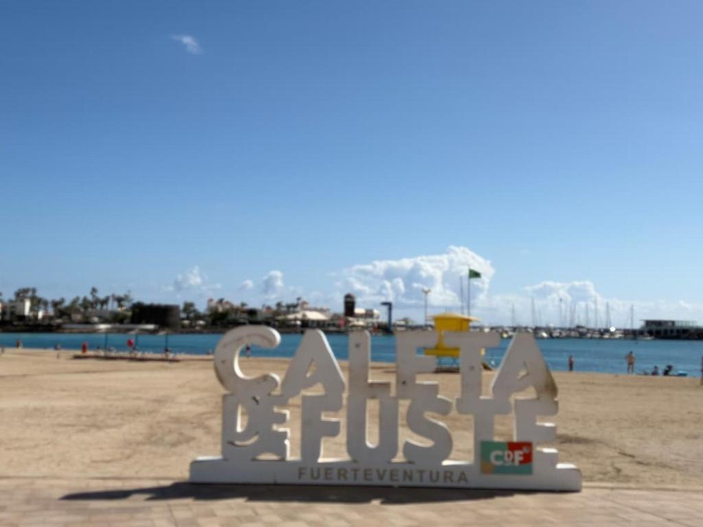 Sol Escape Holiday Coastal Retreat Caleta de Fuste - 2