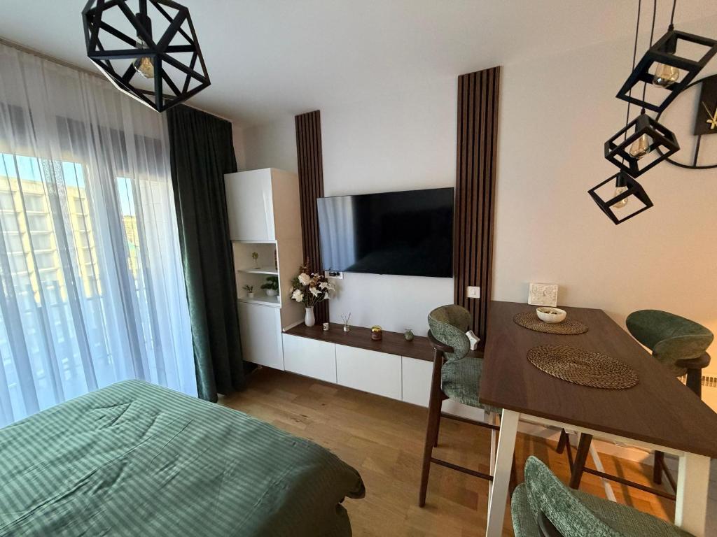 Royal Balkan Square Apartman - 3