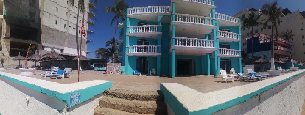 Hacienda Blue Bay - 2