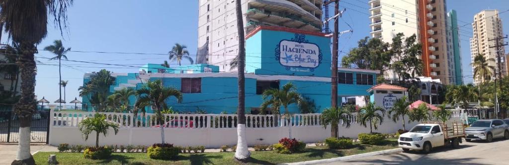 Hacienda Blue Bay - 4