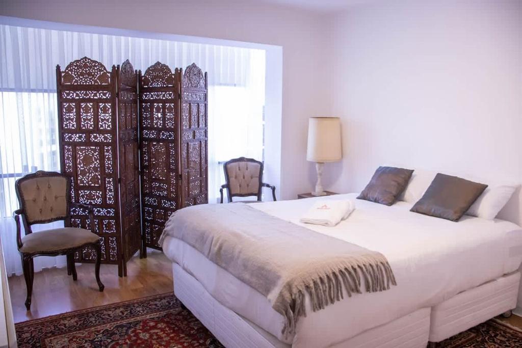 3BR Classic Apartment in San Isidro - 2
