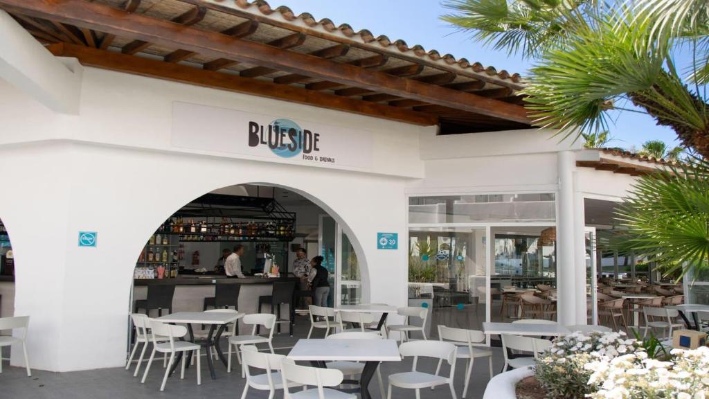 BLUESEA Ses Cases D’Or — Restaurant & bars in Cala d´Or, Balearic Islands
