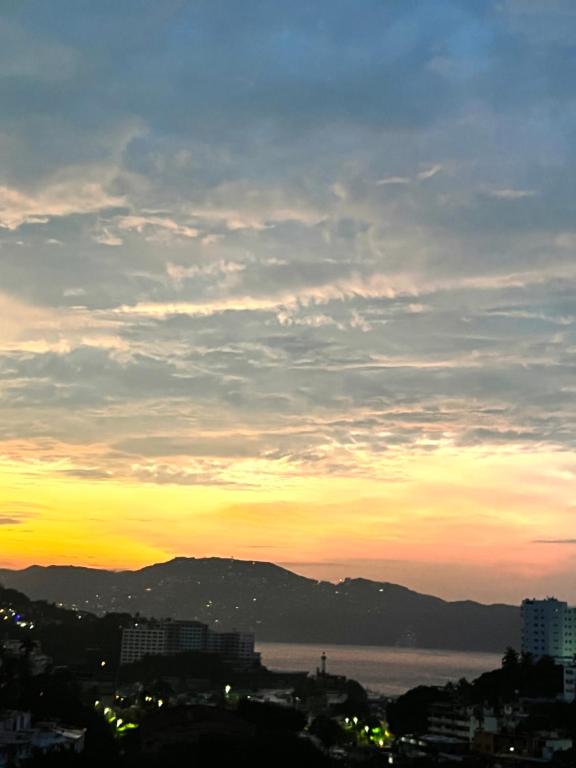 Departamento en Acapulco Caleta - 1