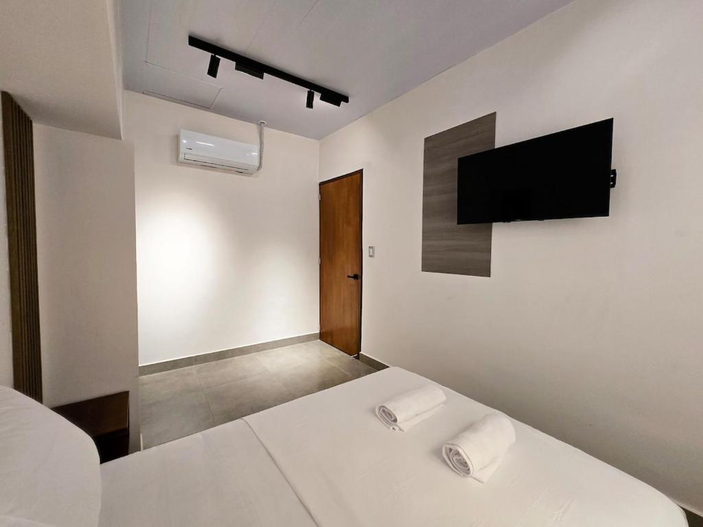 Umbrellas - APS Luxury Stays - 5