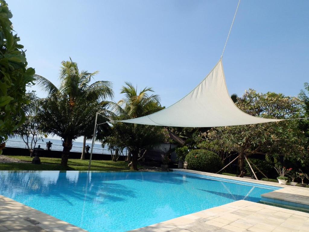 Cymopoleia Villa photo