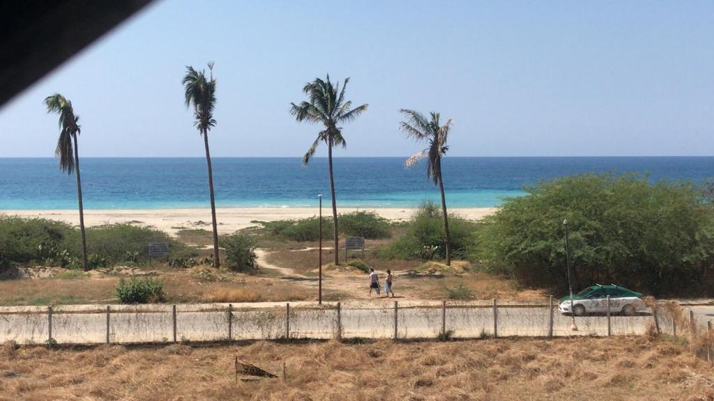 Beachfrontguesthouse - 2