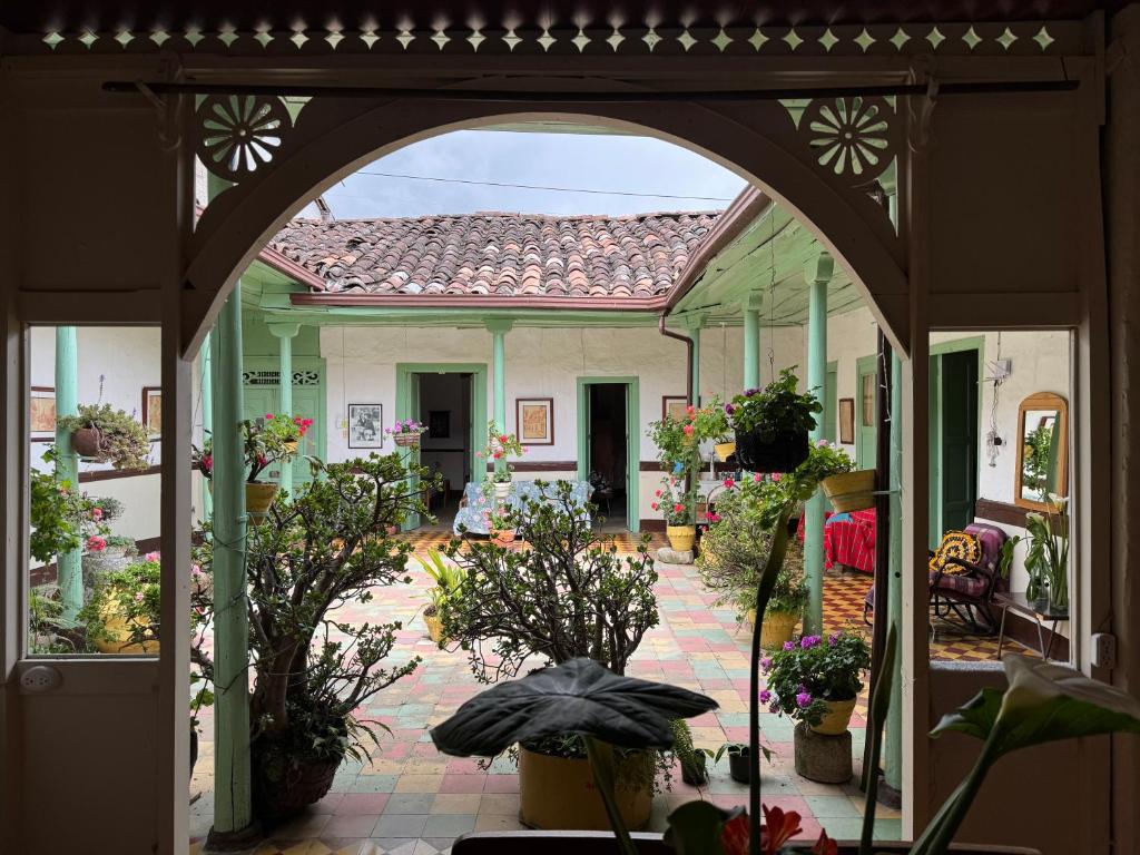 Casa colonial con encanto en Sonsón - 1