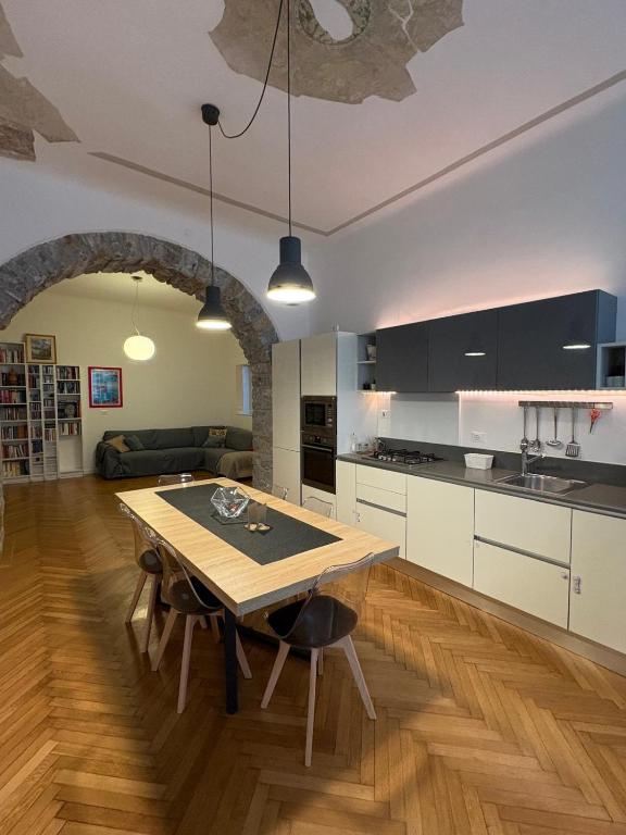 House 1826 in the Marine Heart of Trieste - 4