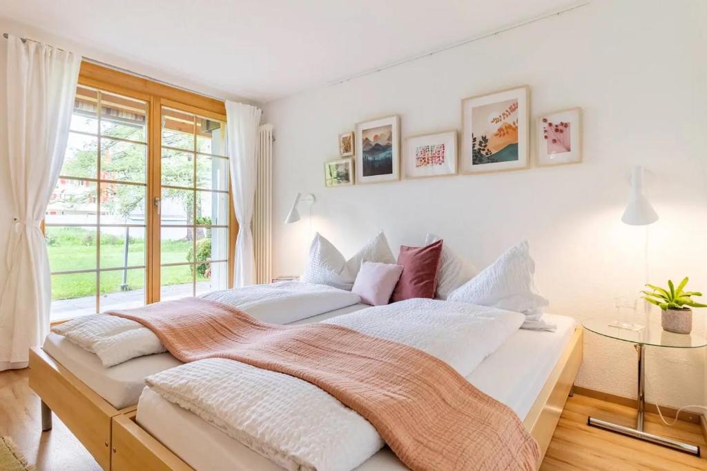 Modern Wengen Studio - Ski-in, Ski-out - by Wengen Rentals - 1
