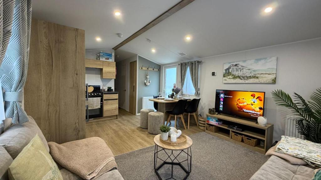 Big Boss Caravan, Camber Sands photo 2
