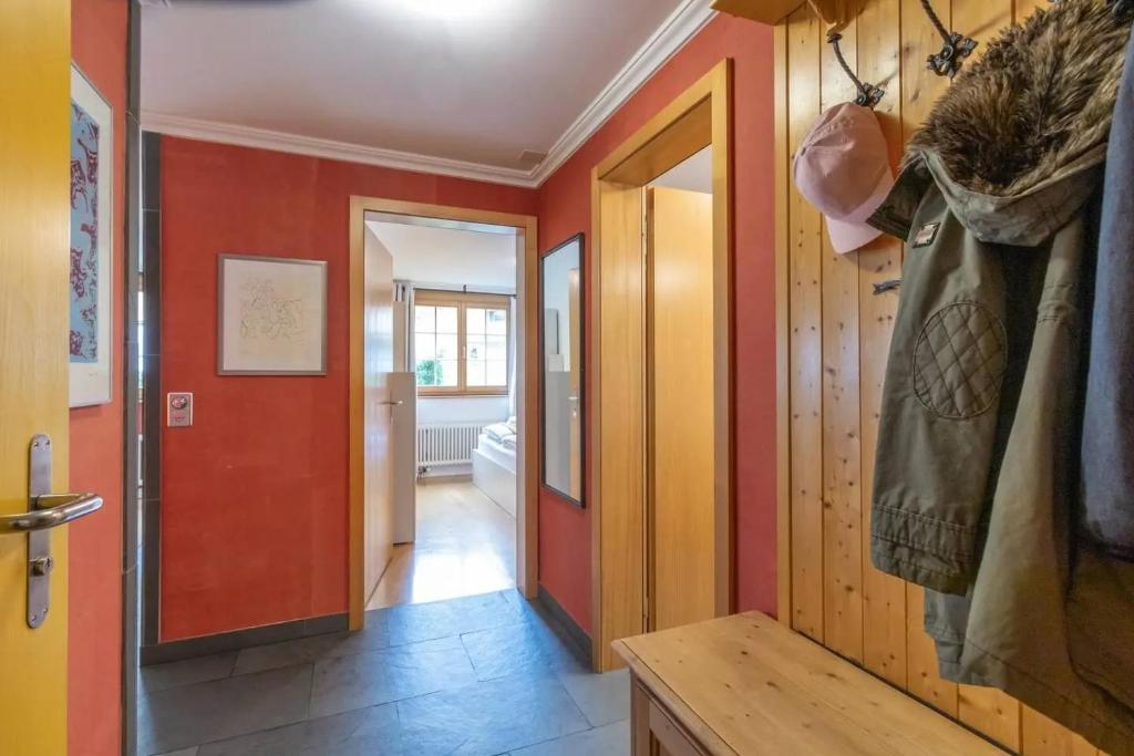 Spacious 1BR Apartment - Ski-in, Ski-out - by Wengen Rentals - 3