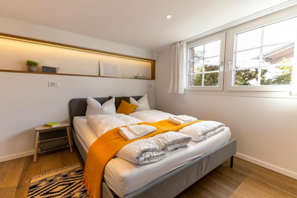 Sunny Bijou Studio - Ski-in, Ski-out - by Wengen Rentals - 1